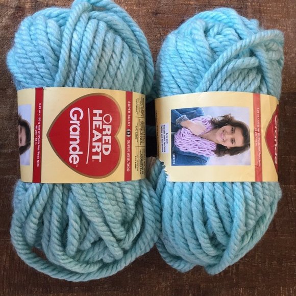 Other Red Heart Grande Yarn Wintergreen Chunky Green Blue Poshmark
